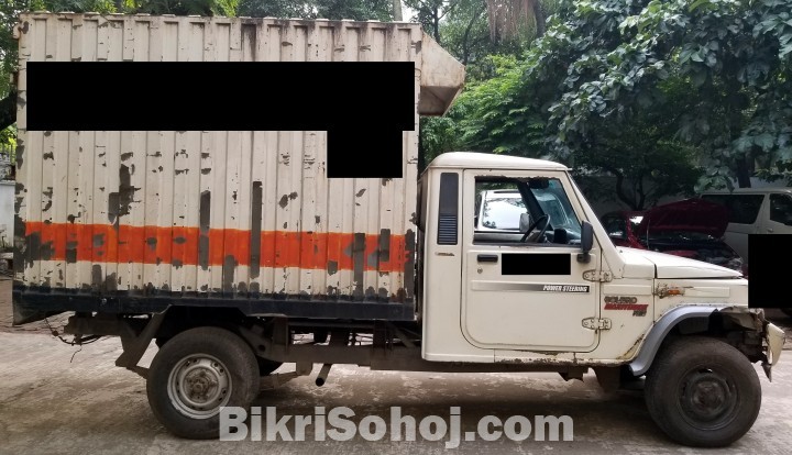 MAHINDRA BOLERO Maxitruck Plus - 2015